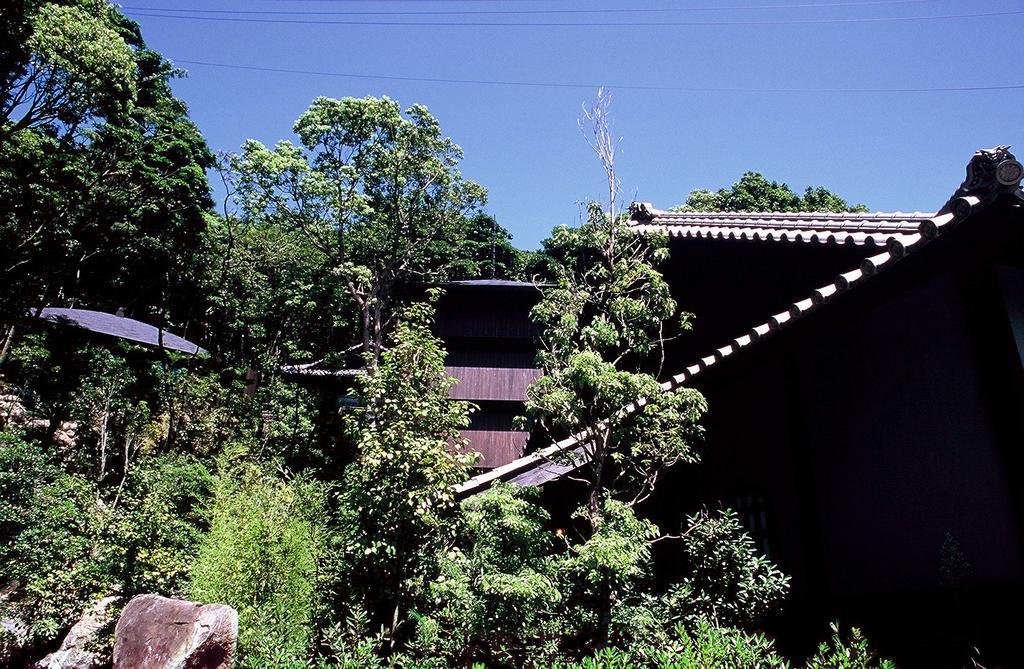 Ishiyama Rikyu Gosoku No Kutsu Amakusa (Amakusa Islands) Bagian luar foto